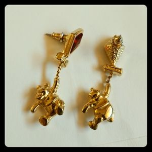 Winnie the pooh kite earrings